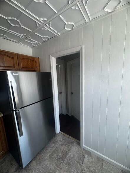 Building Photo - 208 Saint Marys Ave