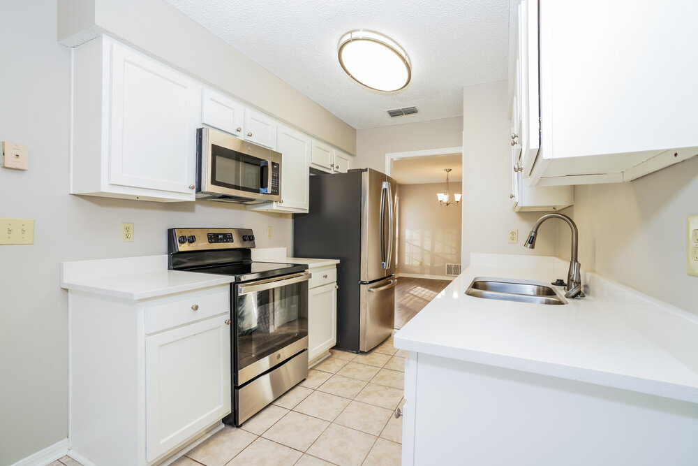 Building Photo - 2677 Aberdeen Ct