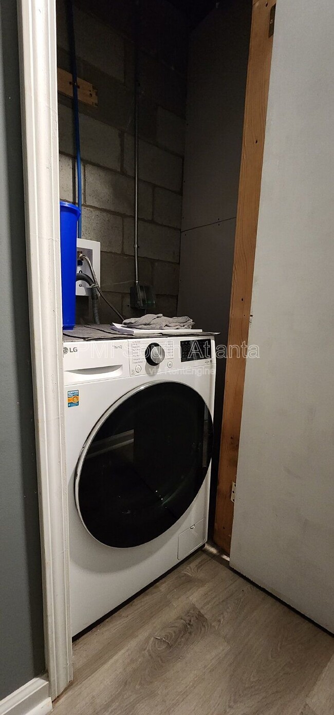 Building Photo - 150 Timberland Trail