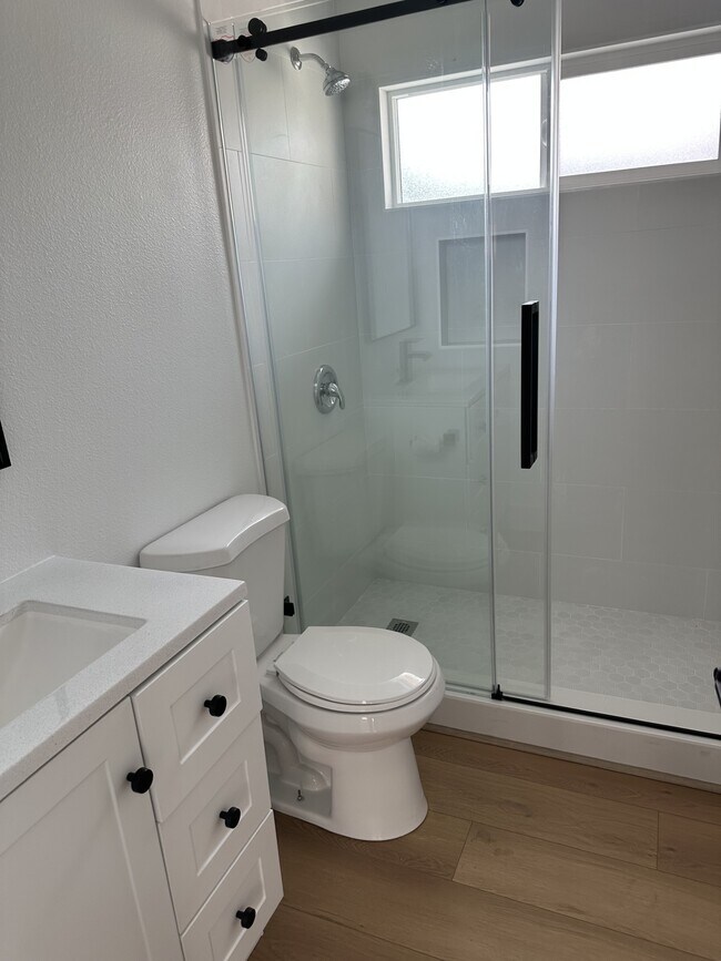 Building Photo - 14601 Lofty St