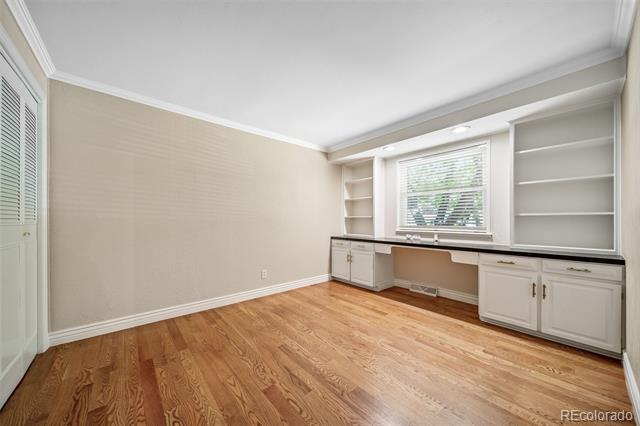 Building Photo - 6521 S Pontiac Ct