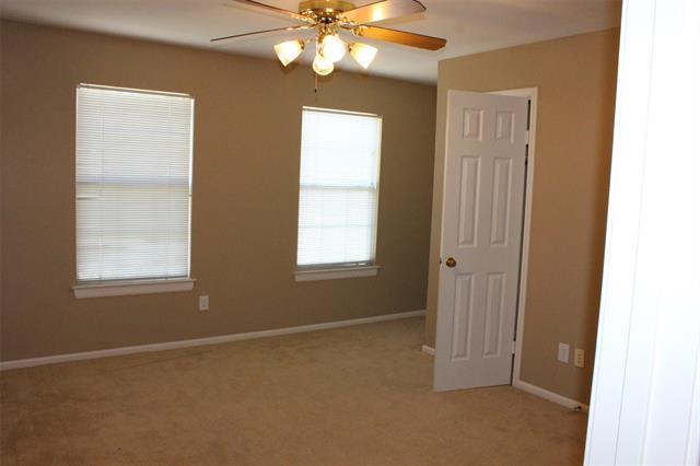 Building Photo - 4112 Guthrie Dr
