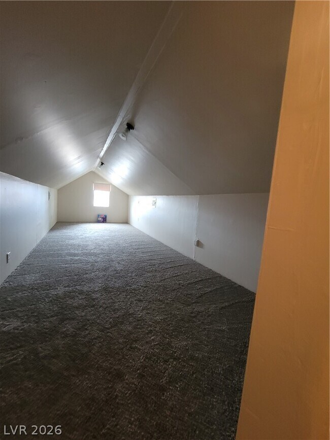 Building Photo - 1951 Jim Haworth