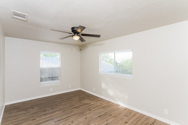 Building Photo - 9414 Arden Bend