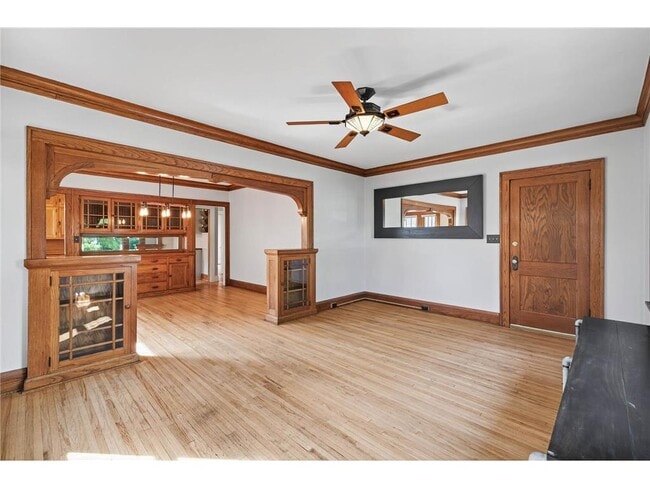 Building Photo - 3606 12th Ave S