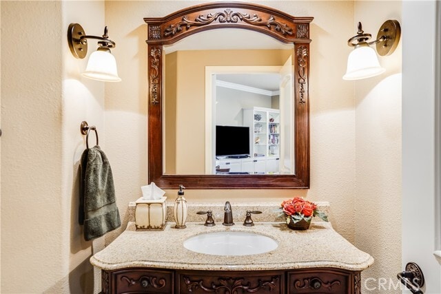 Building Photo - 6 Marquesa