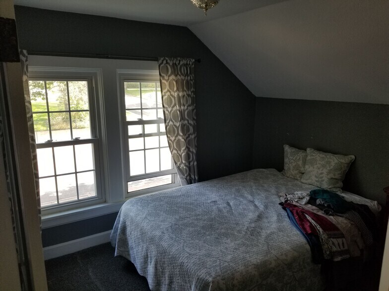 Bed Room - 1403 2nd St