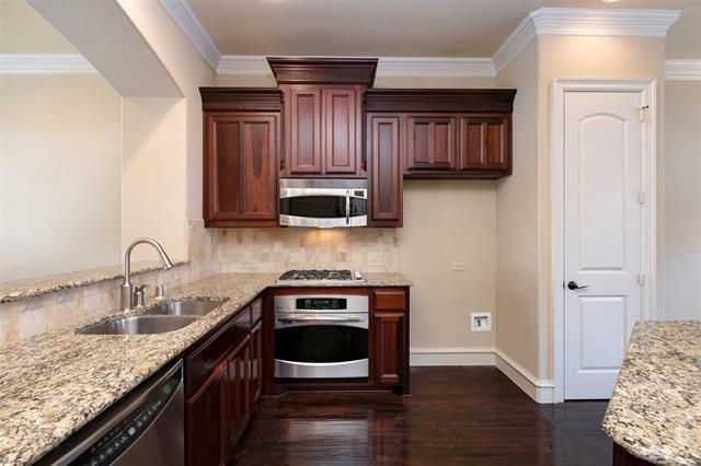 Building Photo - 7914 Bishop Rd