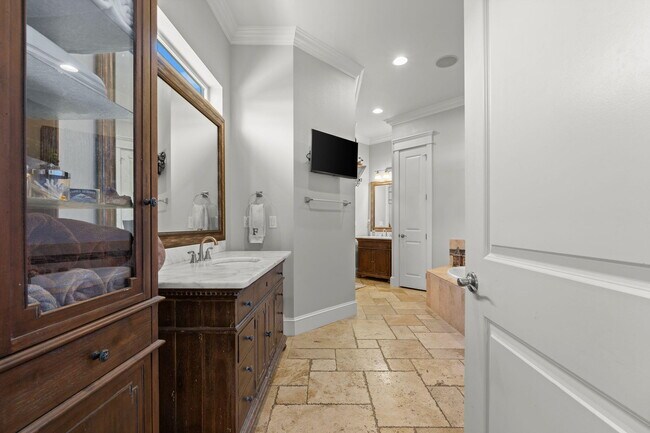 Building Photo - 4319 Sunset Beach Cir
