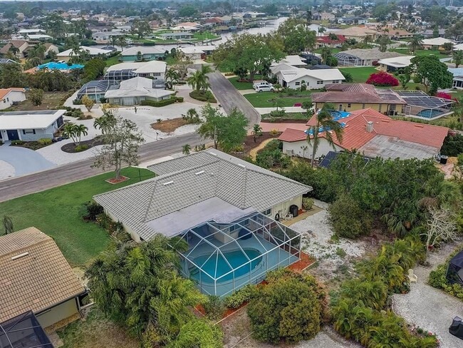 Building Photo - 10 Stone Mountain Blvd