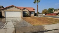 Building Photo - 4 Bed 2 Bath Home in SW