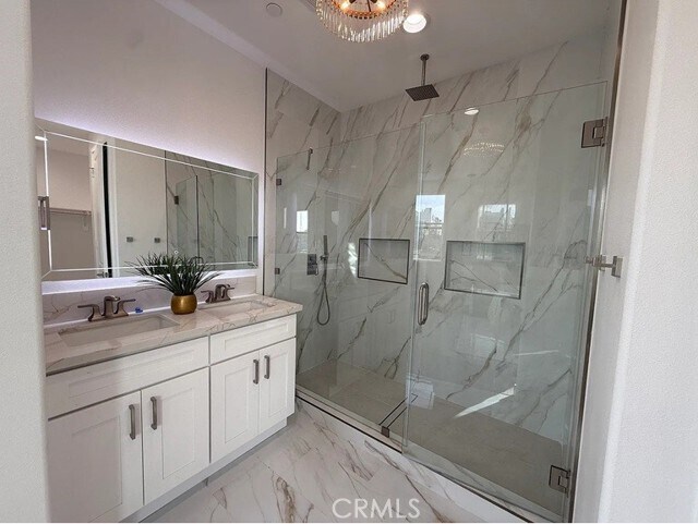 Building Photo - 8081 La Palma Dr