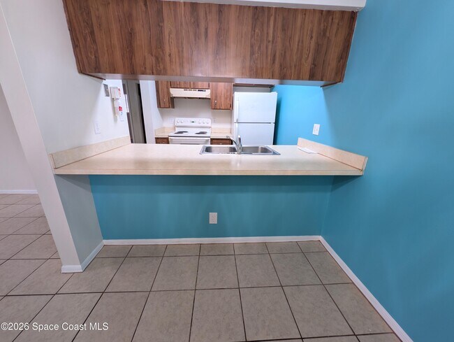 Building Photo - 225 Knox McRae Dr