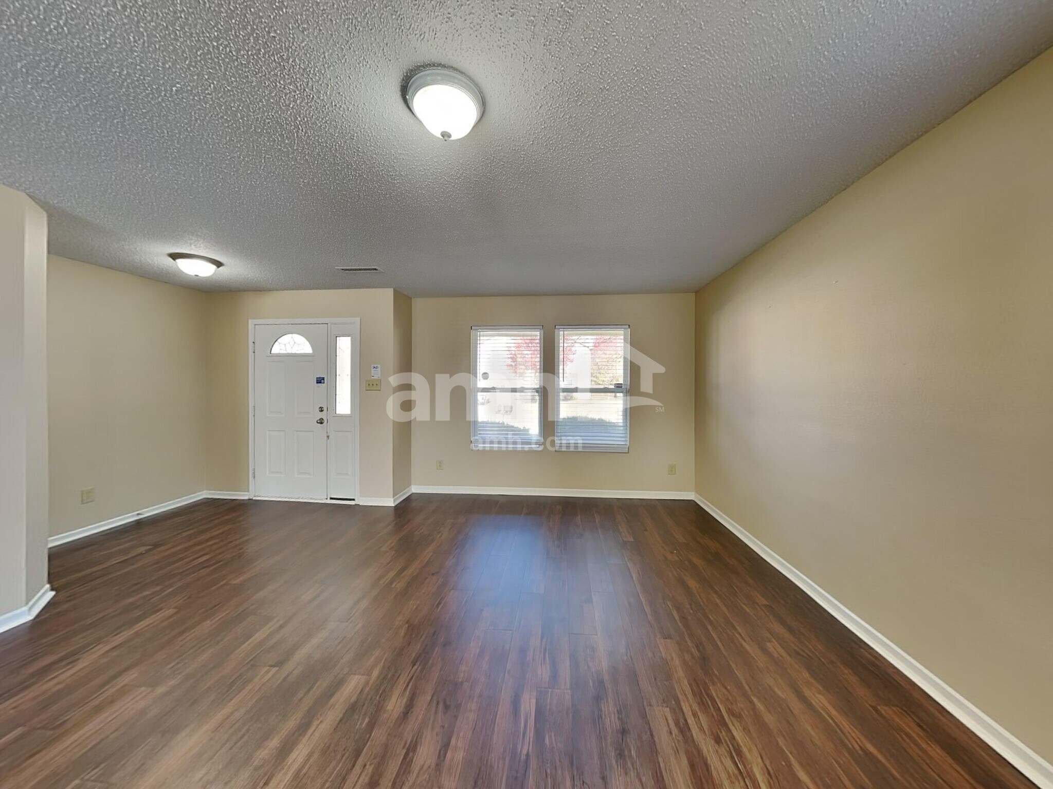 Building Photo - 10383 Homestead Dr