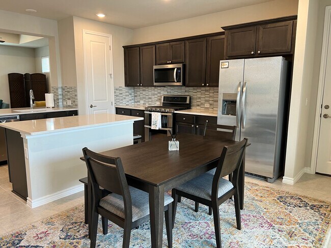 Building Photo - 131 Ace Ln