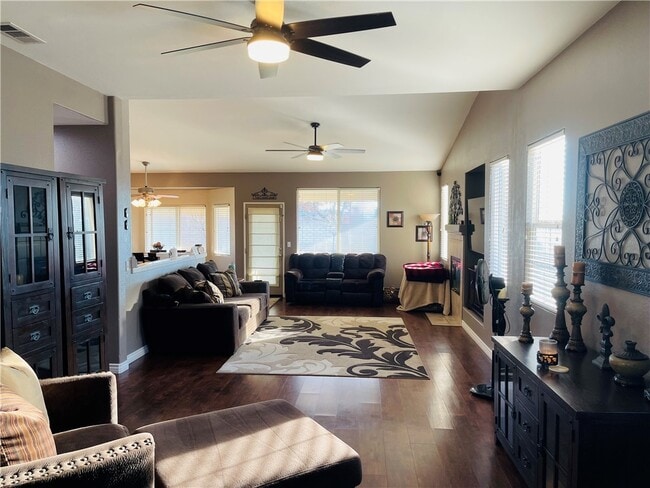 Building Photo - 27613 Vanilla Ct