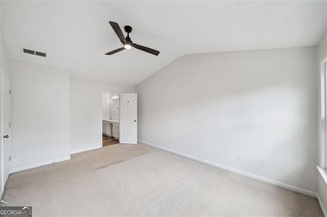 Building Photo - 1636 Heyford Cir
