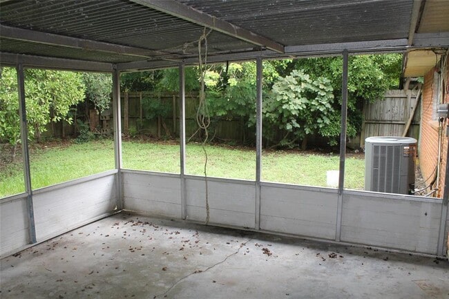 Building Photo - 3718 Darlinghurst Dr
