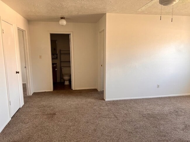 Building Photo - Charming 2 Bedroom, 1 Bathroom Home in Central Cedar City