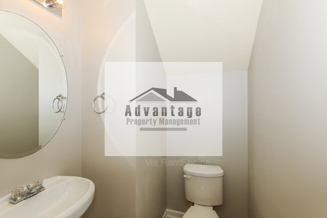 Building Photo - 107 Bagby Ct