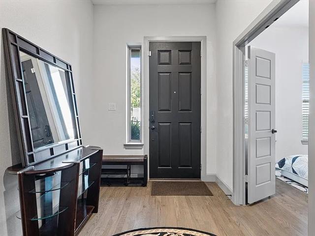 Building Photo - 1390 Arch Pl