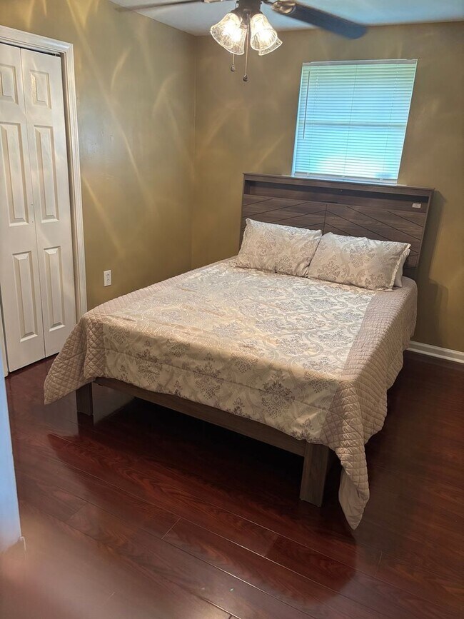 Building Photo - Charming 3BR House in New Orleans
