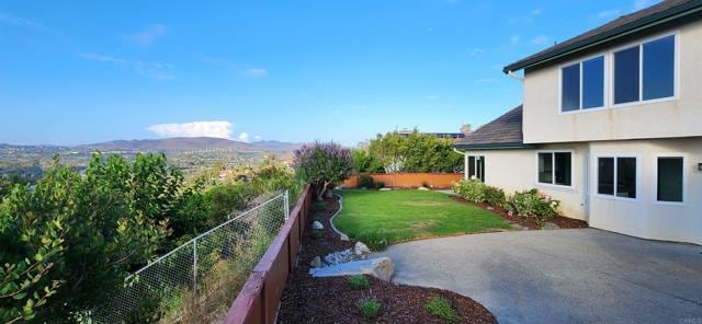 Building Photo - 1420 Tres Hermanas Way