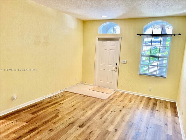 Building Photo - 4439 Regal Ct