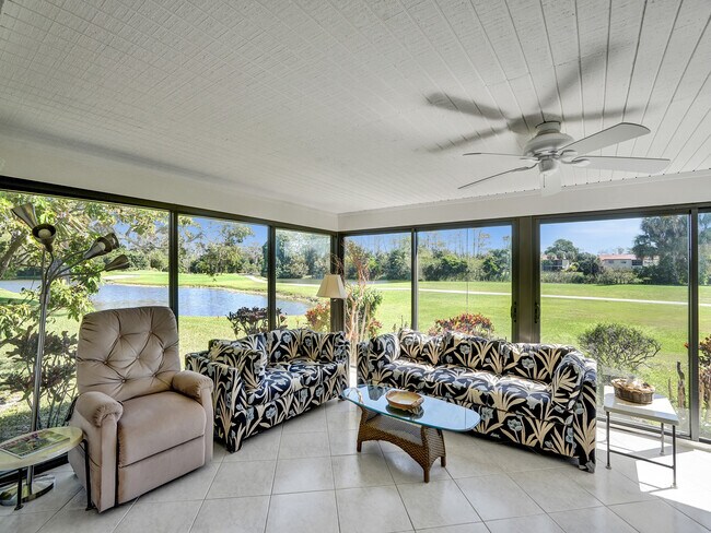 Florida Room - 8511 Casa Del Lago