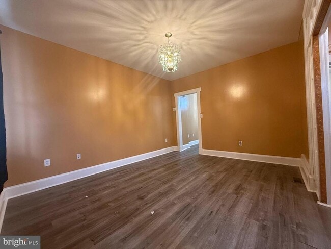 Building Photo - 720 Springfield Ave