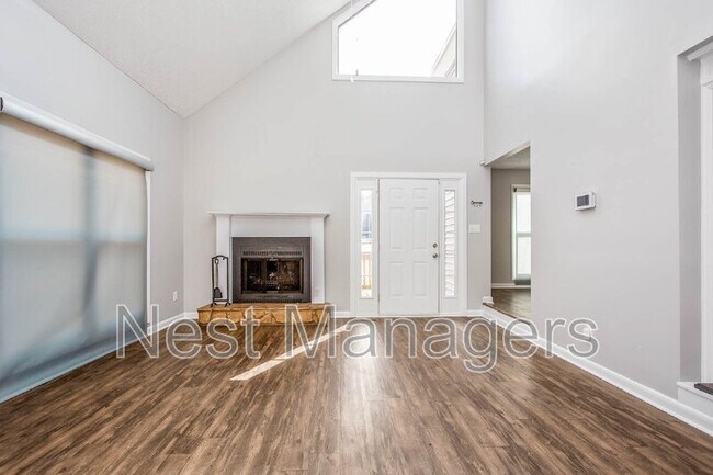 Building Photo - 485 Wilder Dr