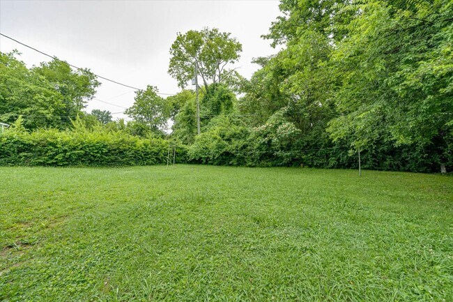 Building Photo - Updated 2-Bedroom Home Near Glenwood – $1,...