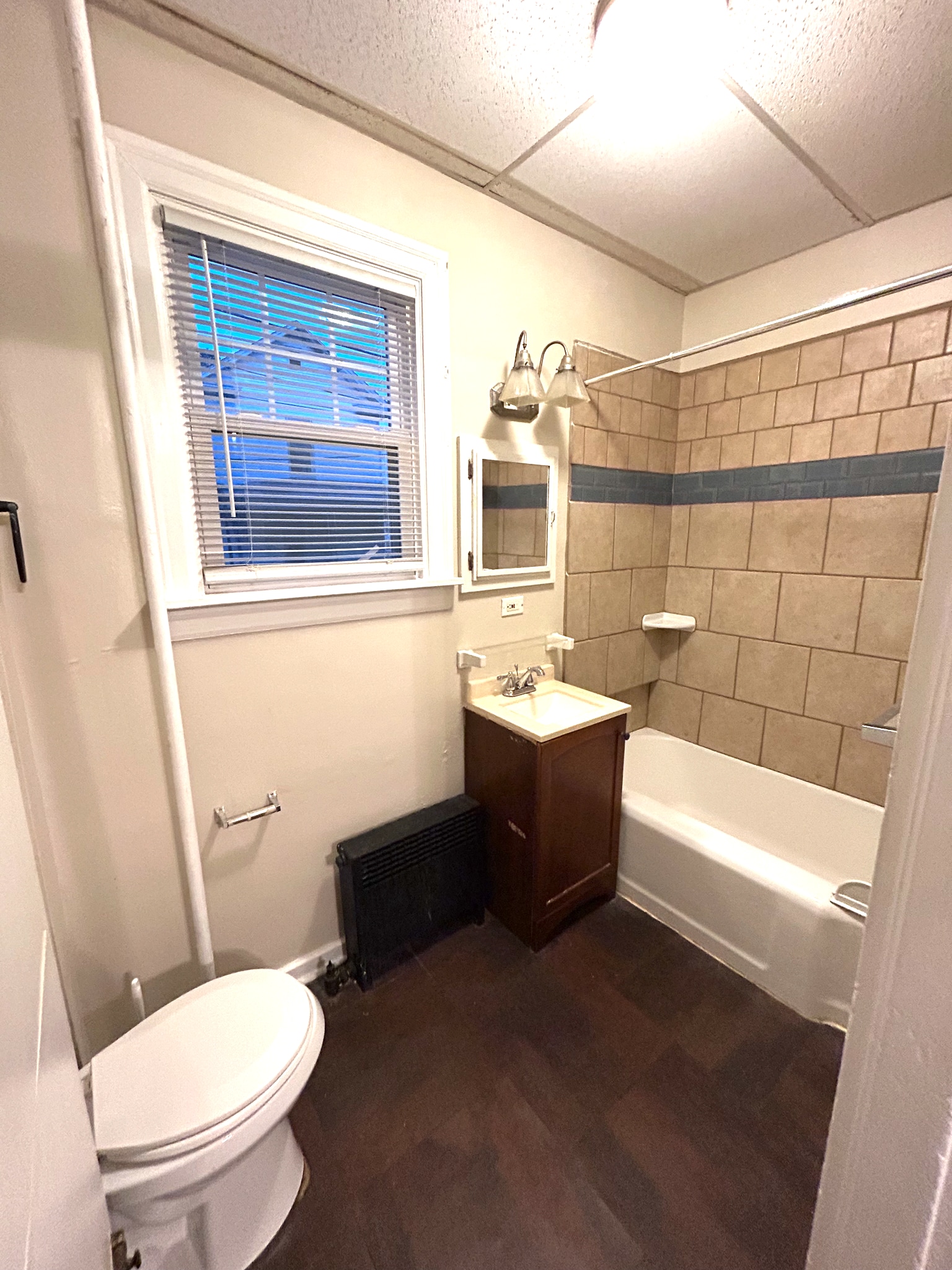 Bathroom - 537 2nd St