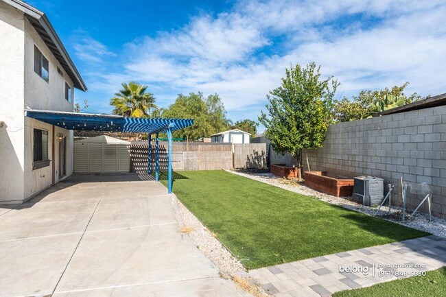 Building Photo - 24363 Comfort Ct