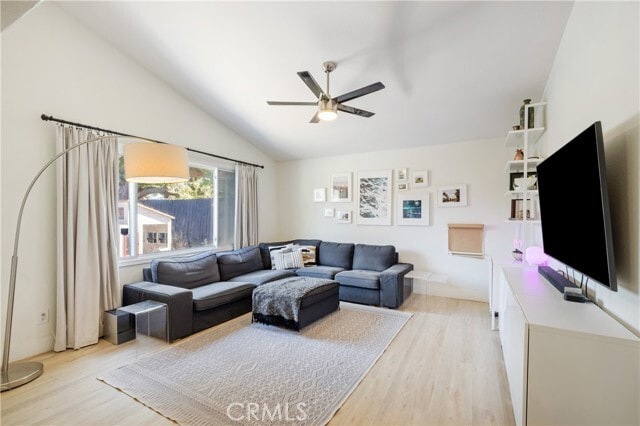 Building Photo - 2620 Calle Limonero