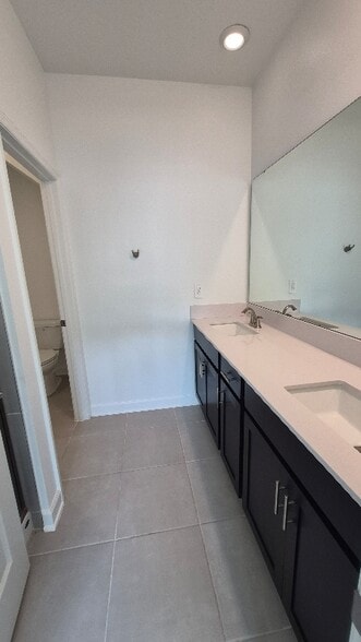 Building Photo - 11751 Boldface Dr.