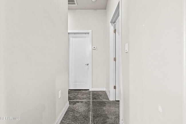 Building Photo - 14267 Richard Wiles