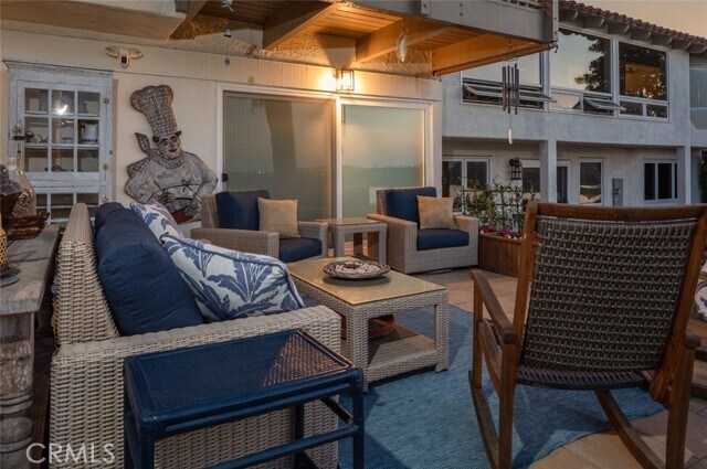 Building Photo - 2165 Vista Entrada Vis