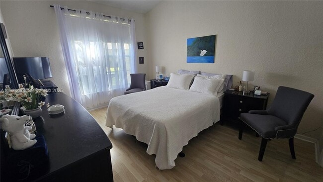 Building Photo - 7950 NW 20th St