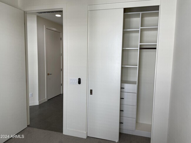 Building Photo - 4444 N 25th St