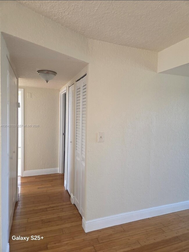 Building Photo - 1800 SW 81st Ave