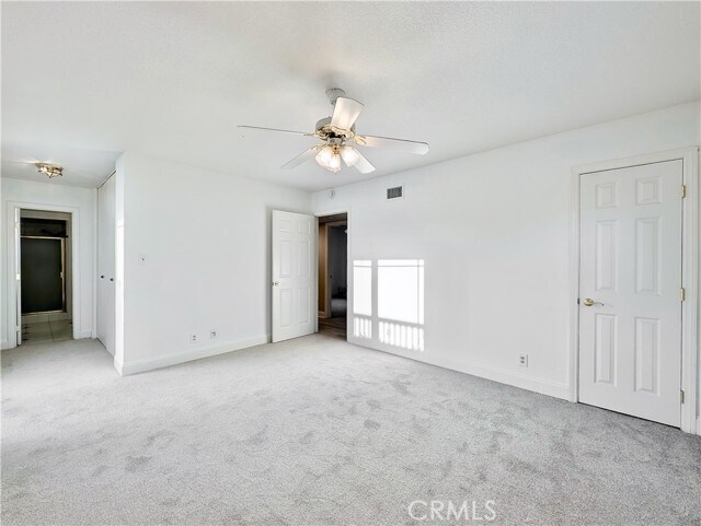 Building Photo - 2248 Drayton Ave