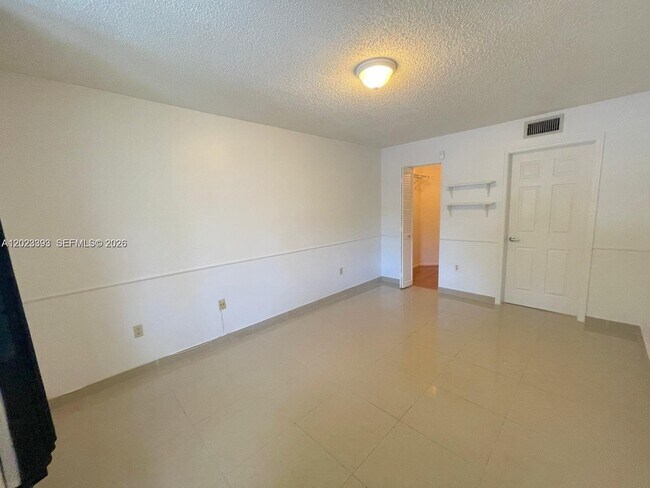 Building Photo - 1280 S Alhambra Cir