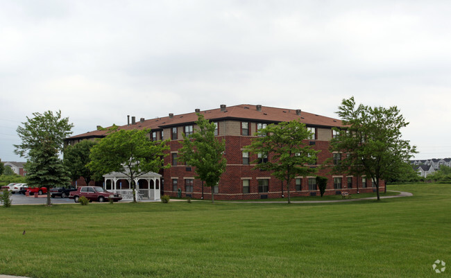 Primary Photo - Linden House of Mishawaka