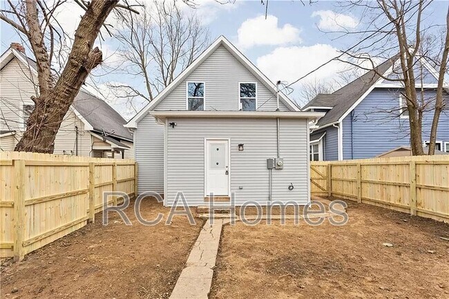 Building Photo - 408 N Dearborn St
