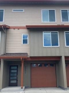 Building Photo - 4431-B Deveraux Place