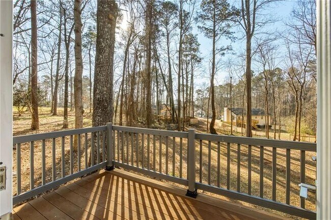 Building Photo - 5825 Stonehaven Dr NW
