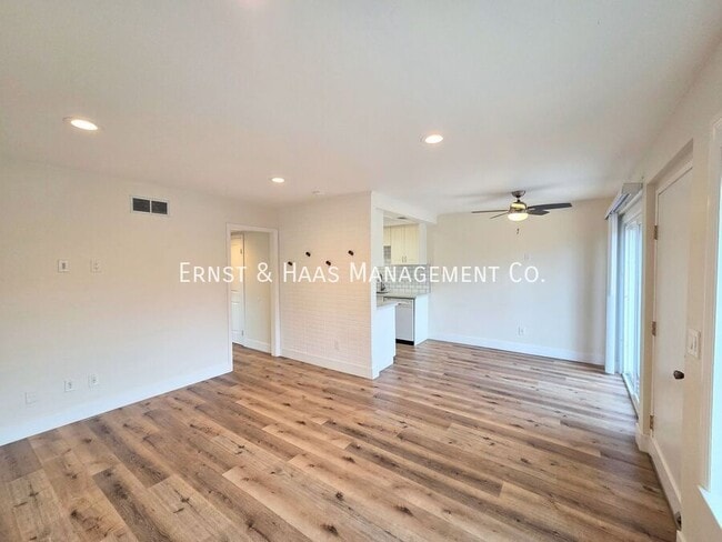 Building Photo - 16850 Sierra Vista Way