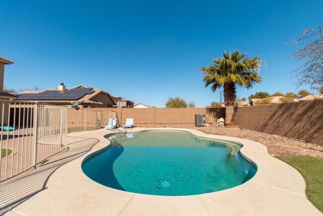 Building Photo - 1550 N Desert Willow St