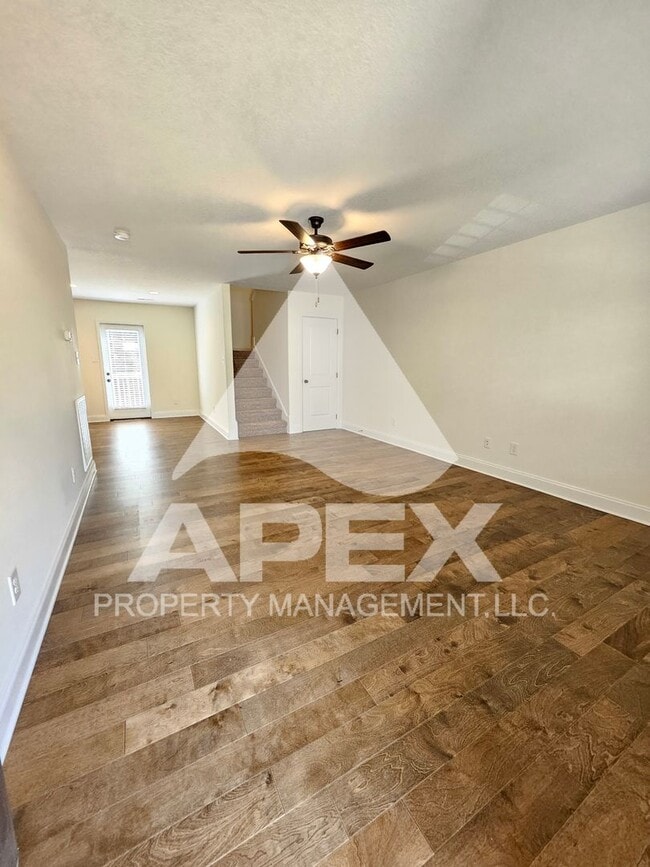 Building Photo - Beautiful  4 Bd 2.5 Ba Single Family home in Powell!